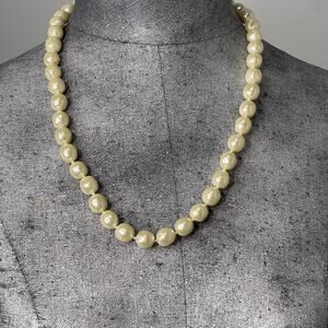 necklace Long faux pearl costume fashion jewelry beads beaded classic classy